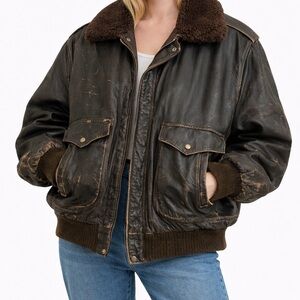 Vintage Leather Flight Jacket Distressed Shearling Collar Men 44, Women’s XL